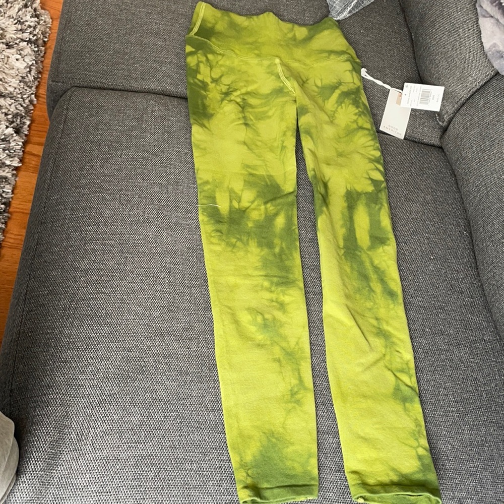 Good American sz 00/0 pesto tie dye leggings